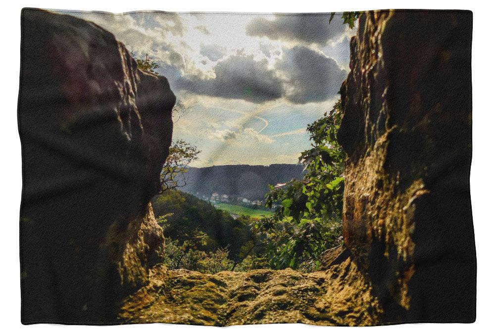 Sächsische Schweiz, geschützter Ausblick - Kuscheldecke - Howling Nature