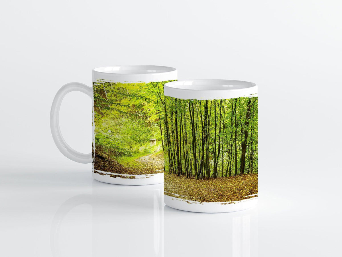 Sächsische Schweiz, strahlendes Grün - Tasse, weiß - Howling Nature