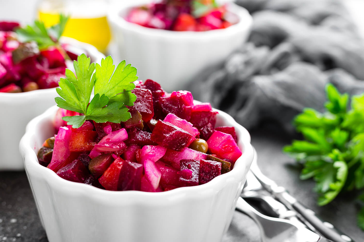 Health Benefits do Red Fruits and Vegetables Salad