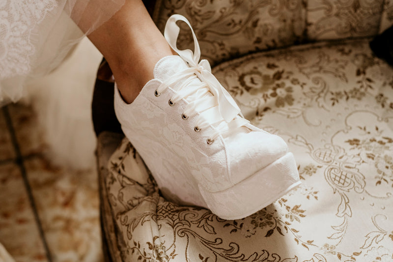 salvar Extraordinario salto Zapato tenis de plataforma de novia para boda en encaje – Valenta Zapatos