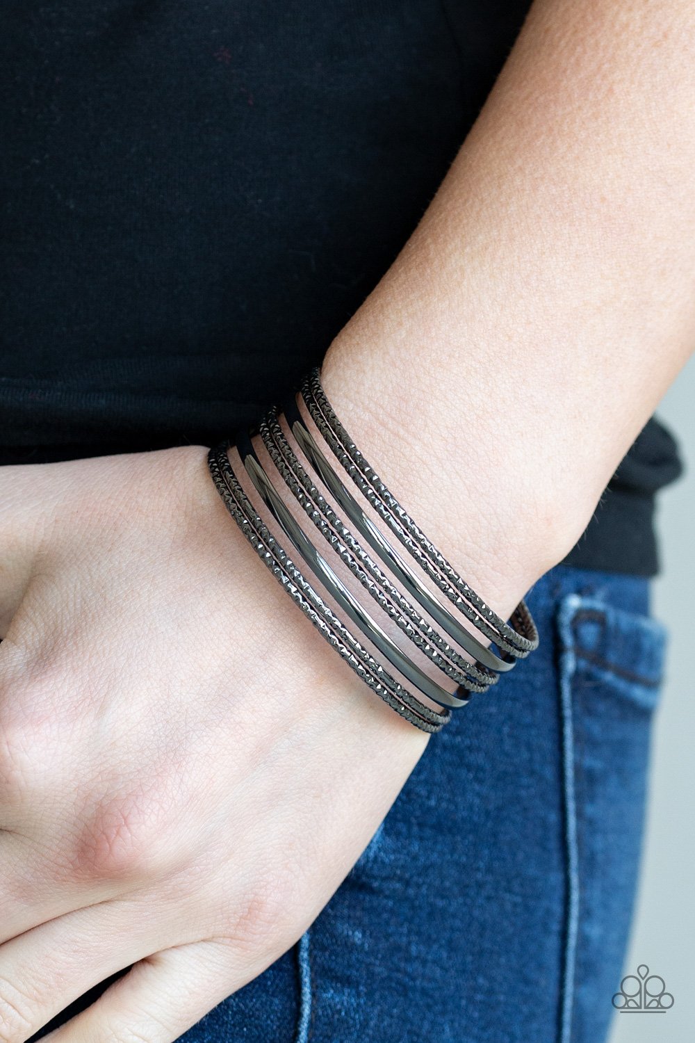 Stack Shack - Black Bracelet
