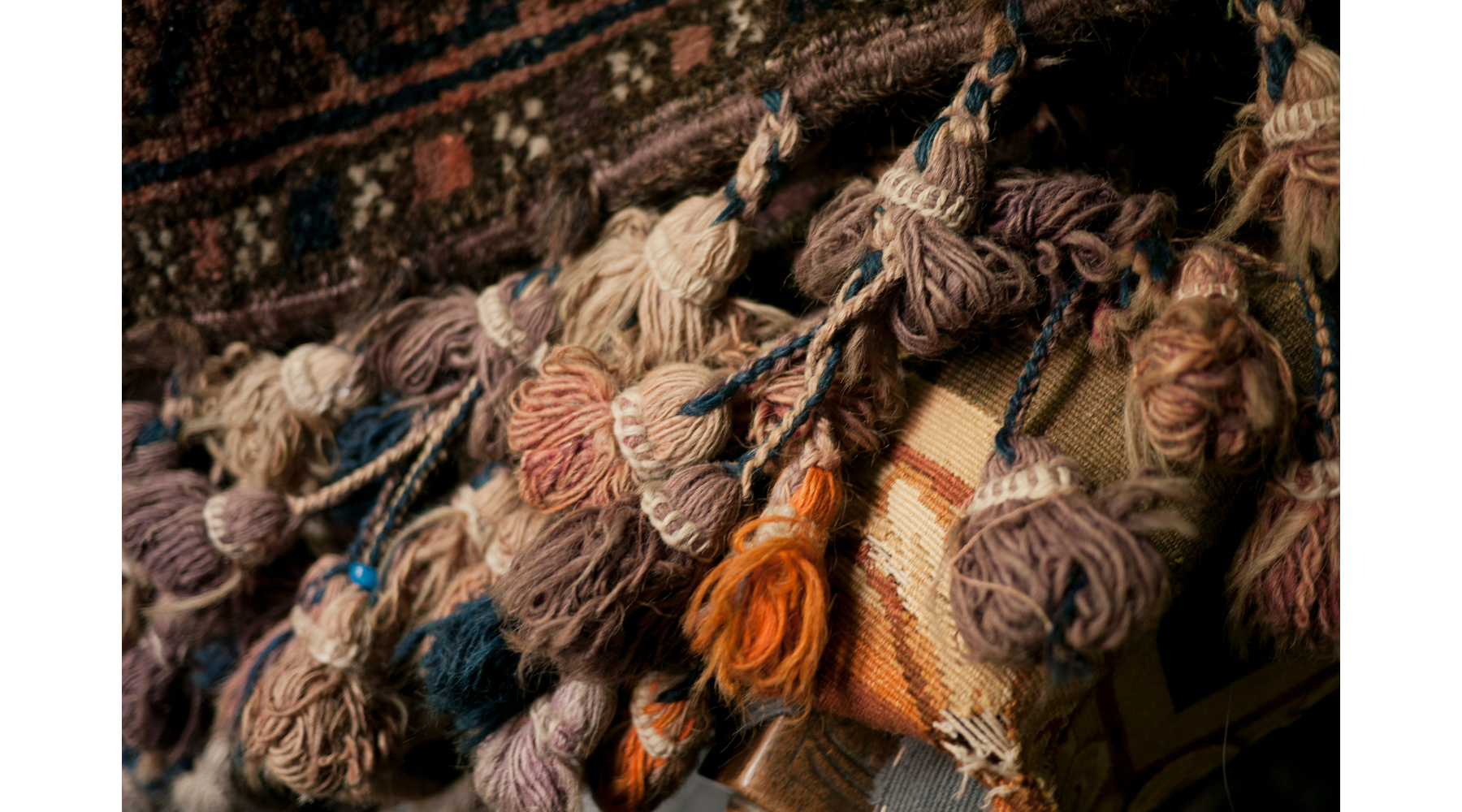 knots-at-a-persian-rug