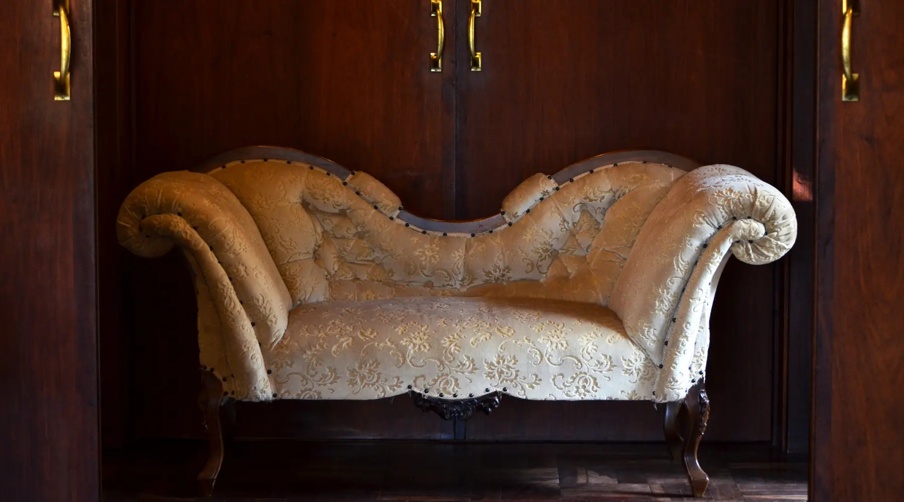 old victorian style couch