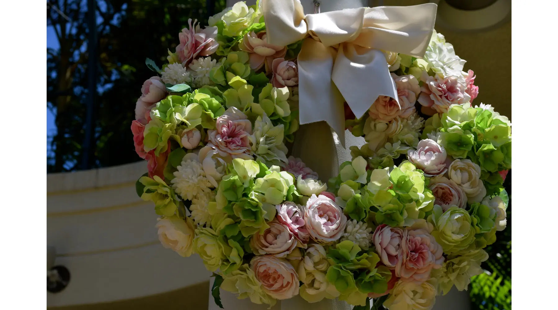 spring-flower-wreath