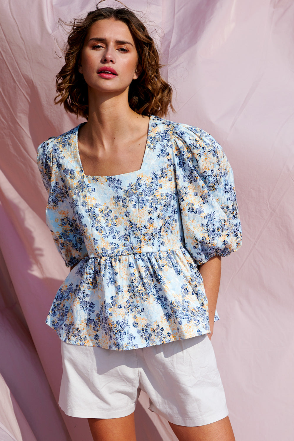 Blade Flounce Blouse Blue Flower