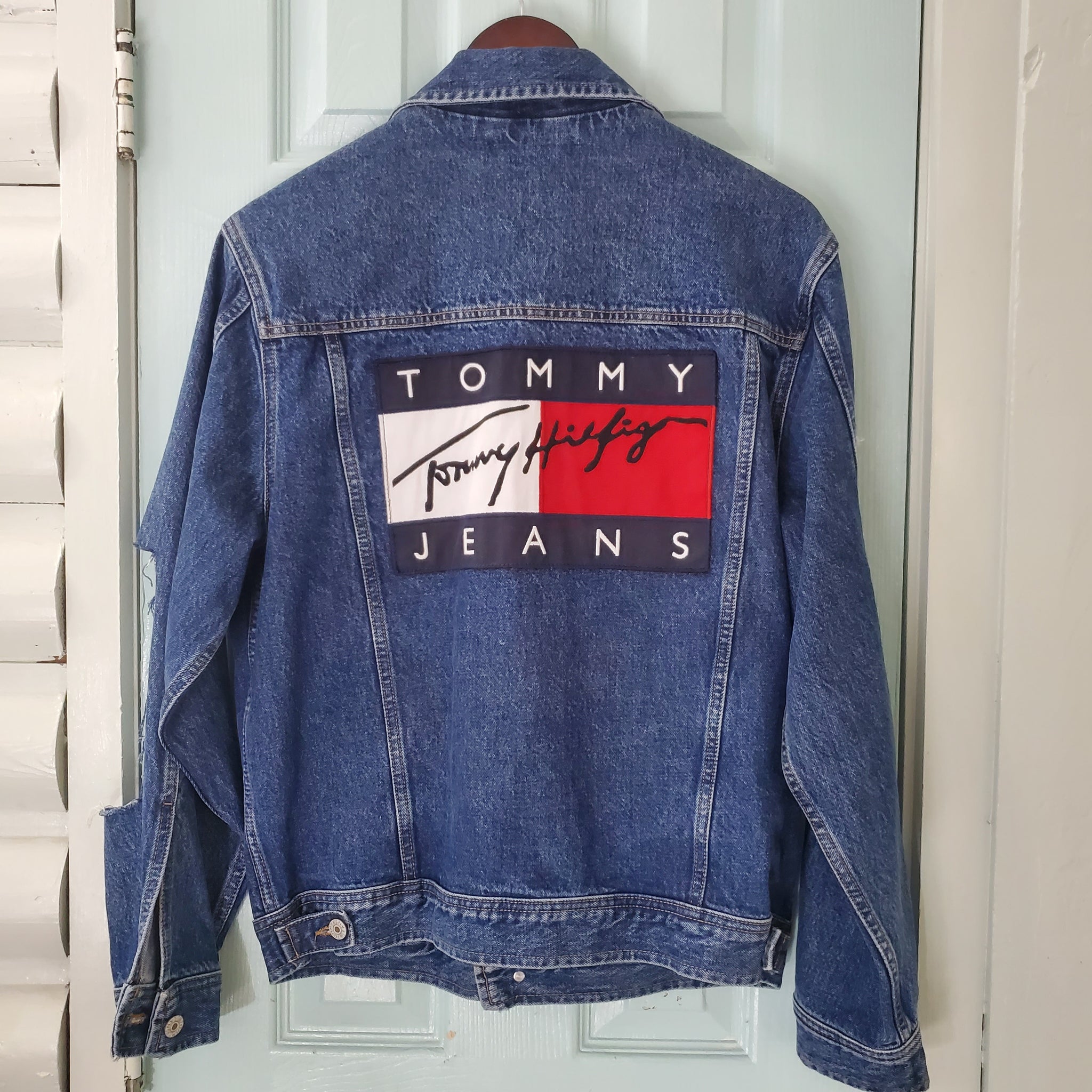Hilfiger Trashed Jacket XS/S – Nostalgic Vintage