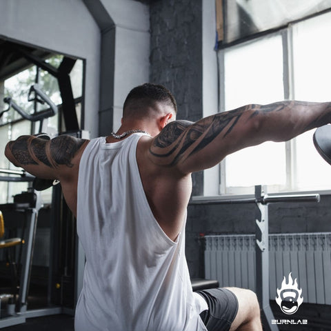 4 Exercises to Broaden Your Shoulders: Tips From a Personal Trainer