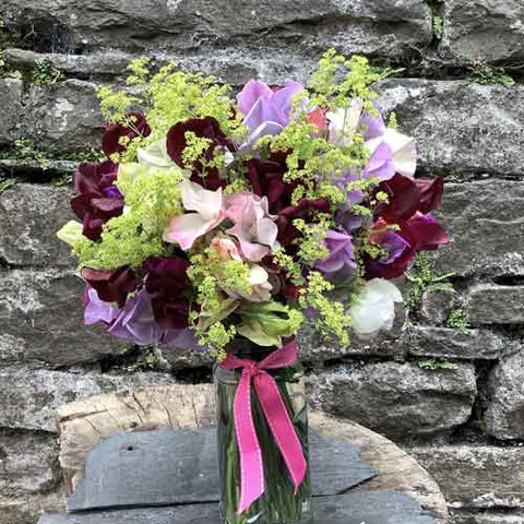 A frothy posy for delicious sweet peas