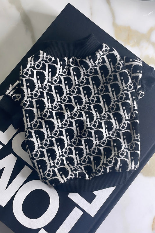 Louis Vuitton LV Soft Blanket • Kybershop