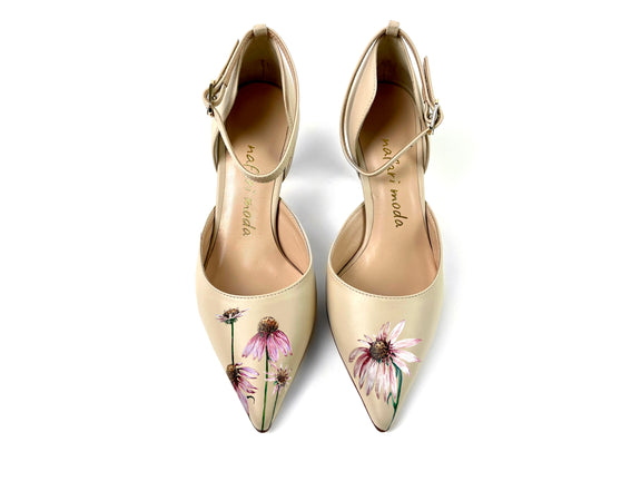 handpainted Italian comfortable beige pumps heels with digital flower design