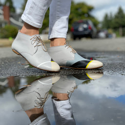 handpainted Italian comfortable gray chukka boots with geometry design