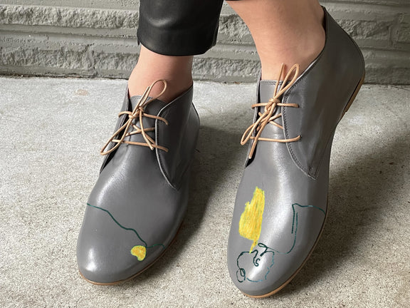 handpainted Italian comfortable charcoal chukka boots with line art design