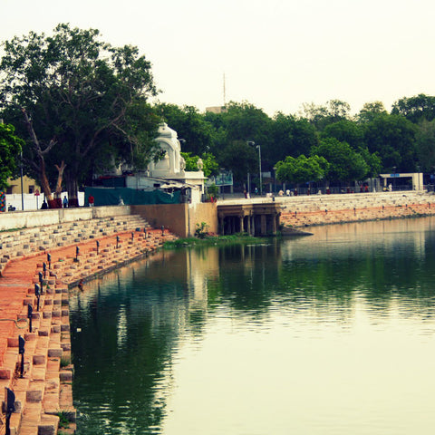 places to visit in Ahmedabad - Kankaria Lake