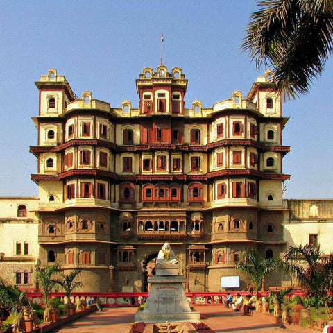 places to visit in indore - Lalbagh palace