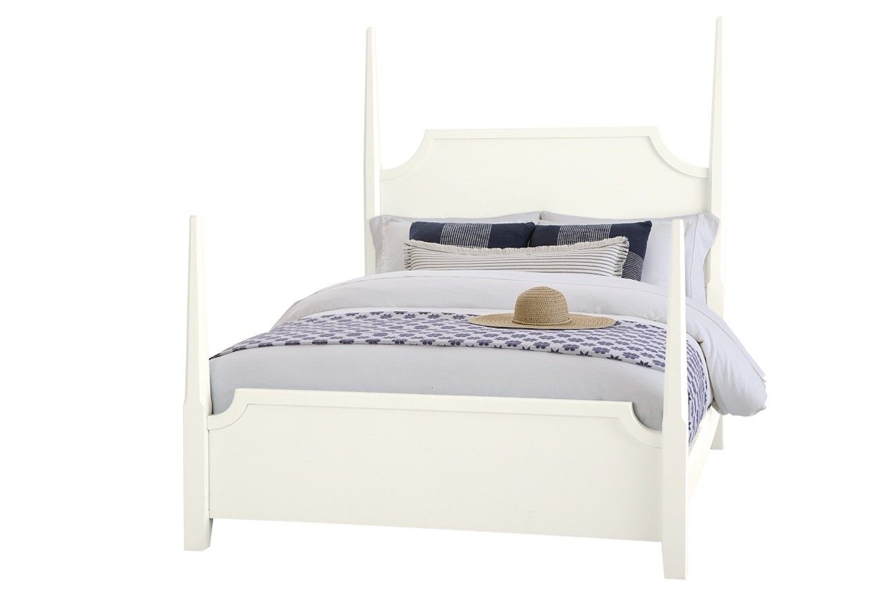 Tide & Timber's Pencil Post Bed