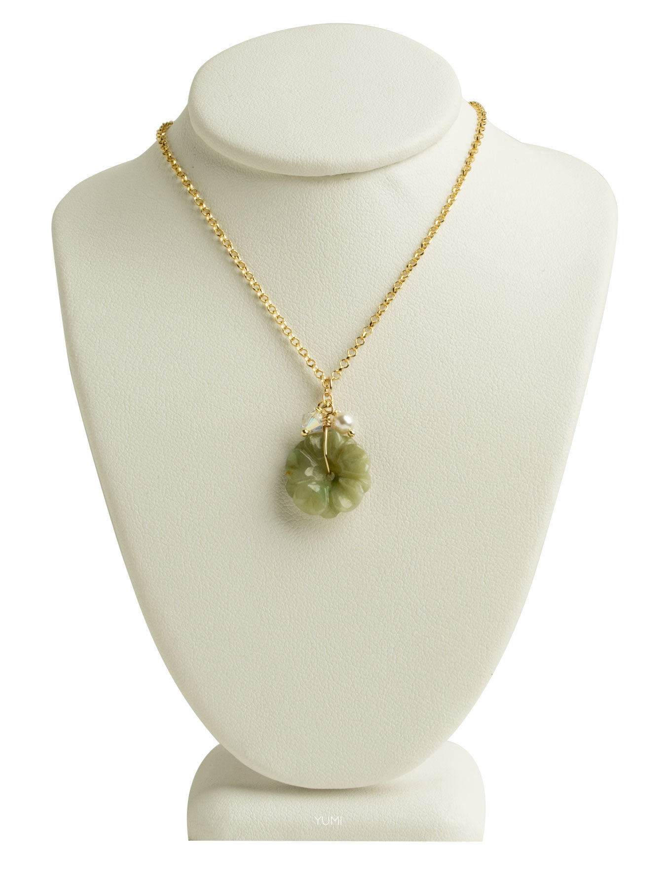 Jade Flower Necklace – YUMI JEWELRY + 