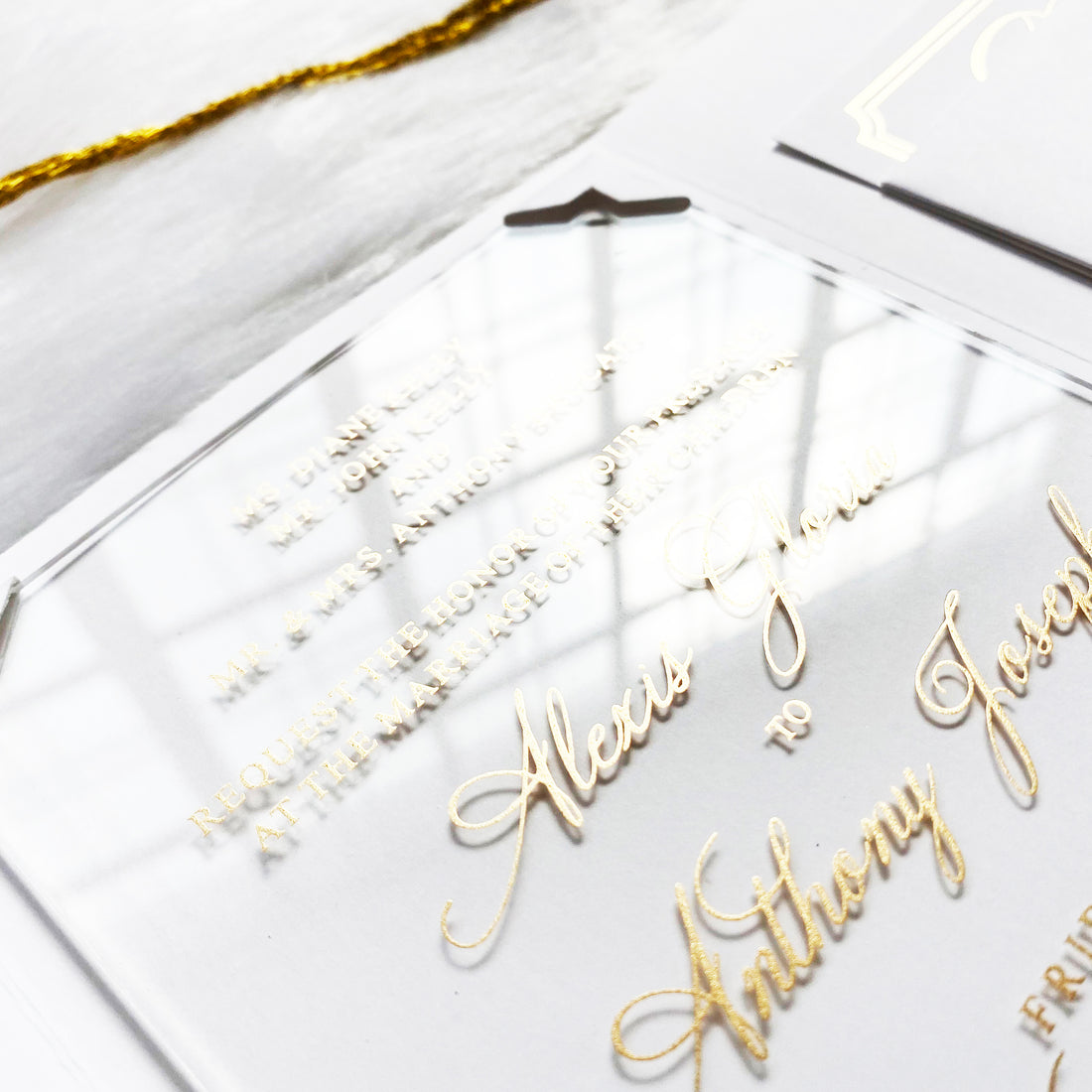 Luxury White Pocket Invitations with Plexiglass YWI-7013