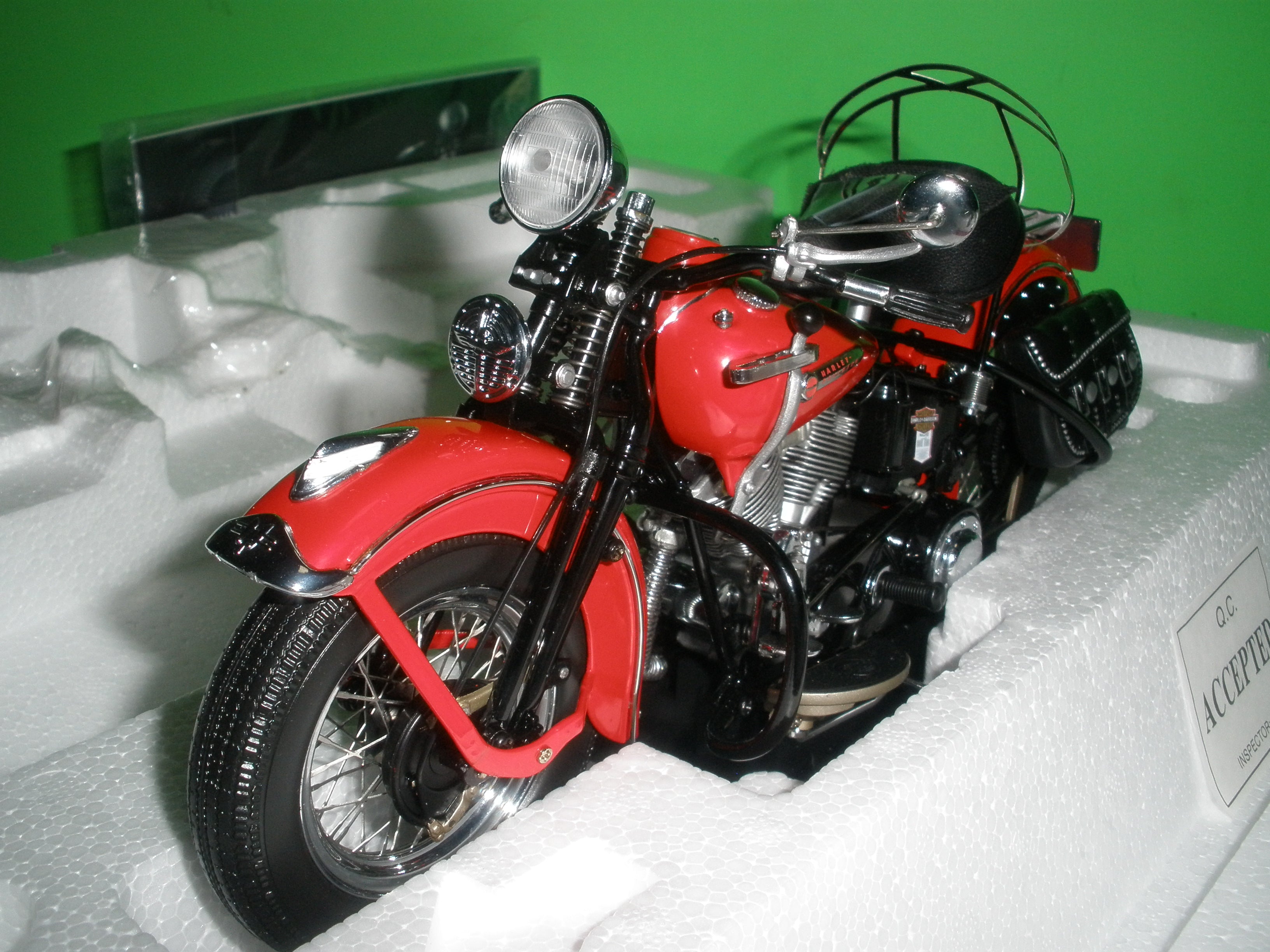 1942 Indian 442 Motorcycle - B11YB35 – Texaco Toys Plus