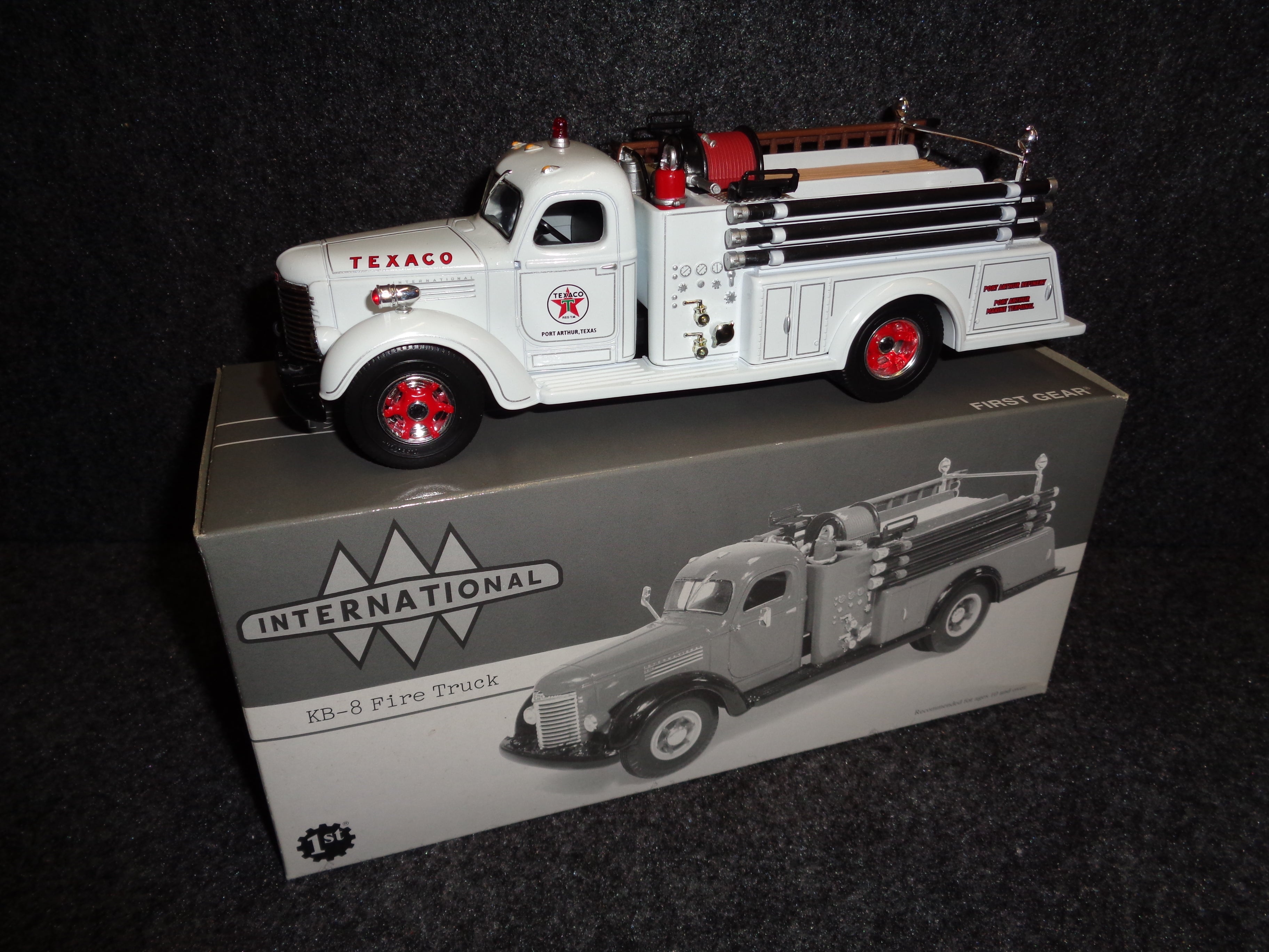 First Gear 1949 International KB-8 Stake Truck – Texaco Toys Plus