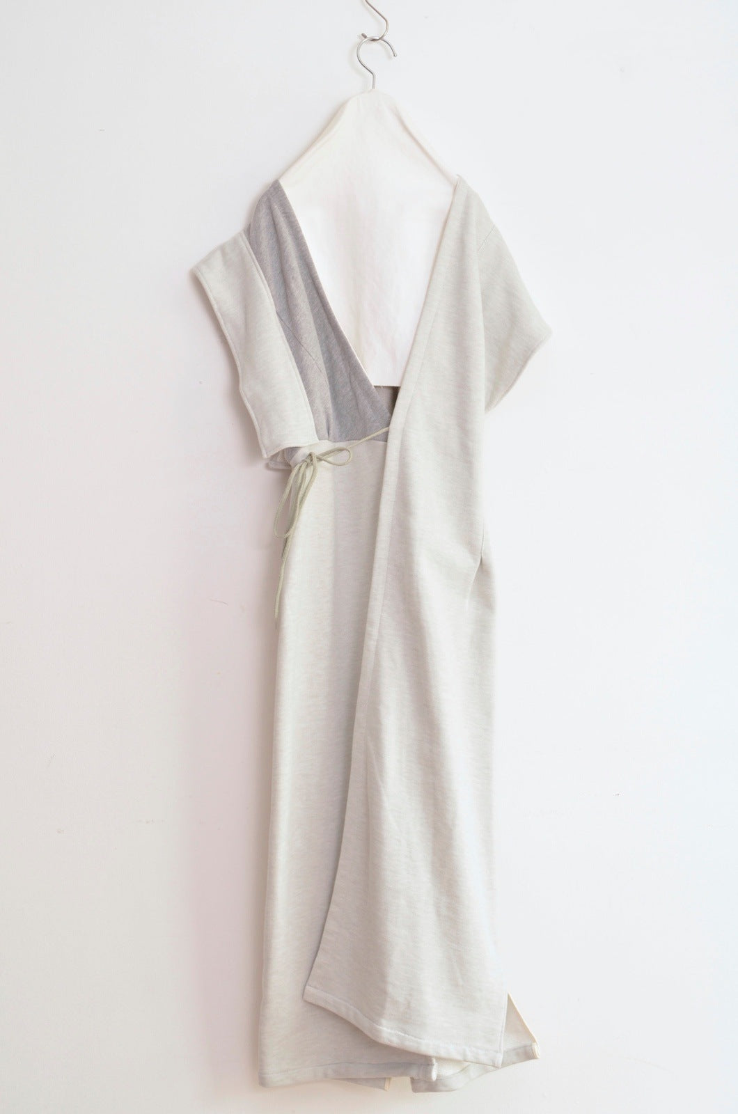 SWEATSHIRT TIGHT ROBE OP / 001