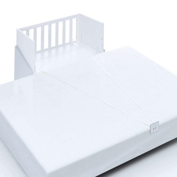 Co-sleeping crib fastening system