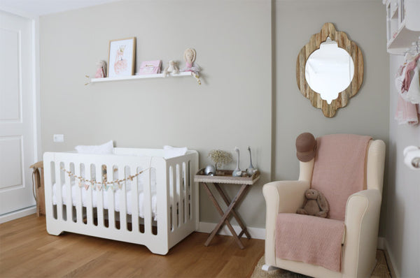 tips for decorating a small baby room