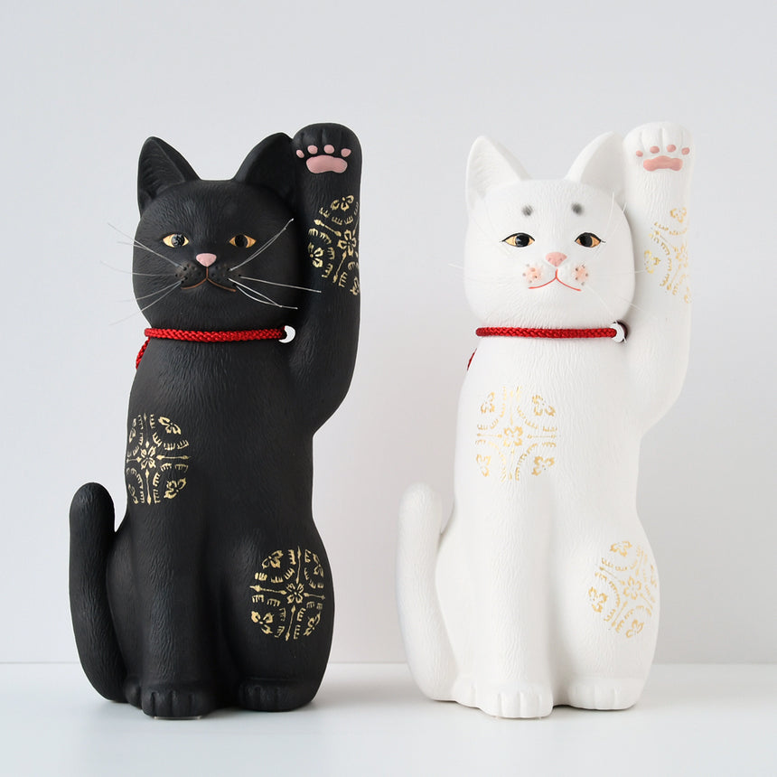 招き猫 8寸 / 小田人形 – MOCAD ONLINE SHOP