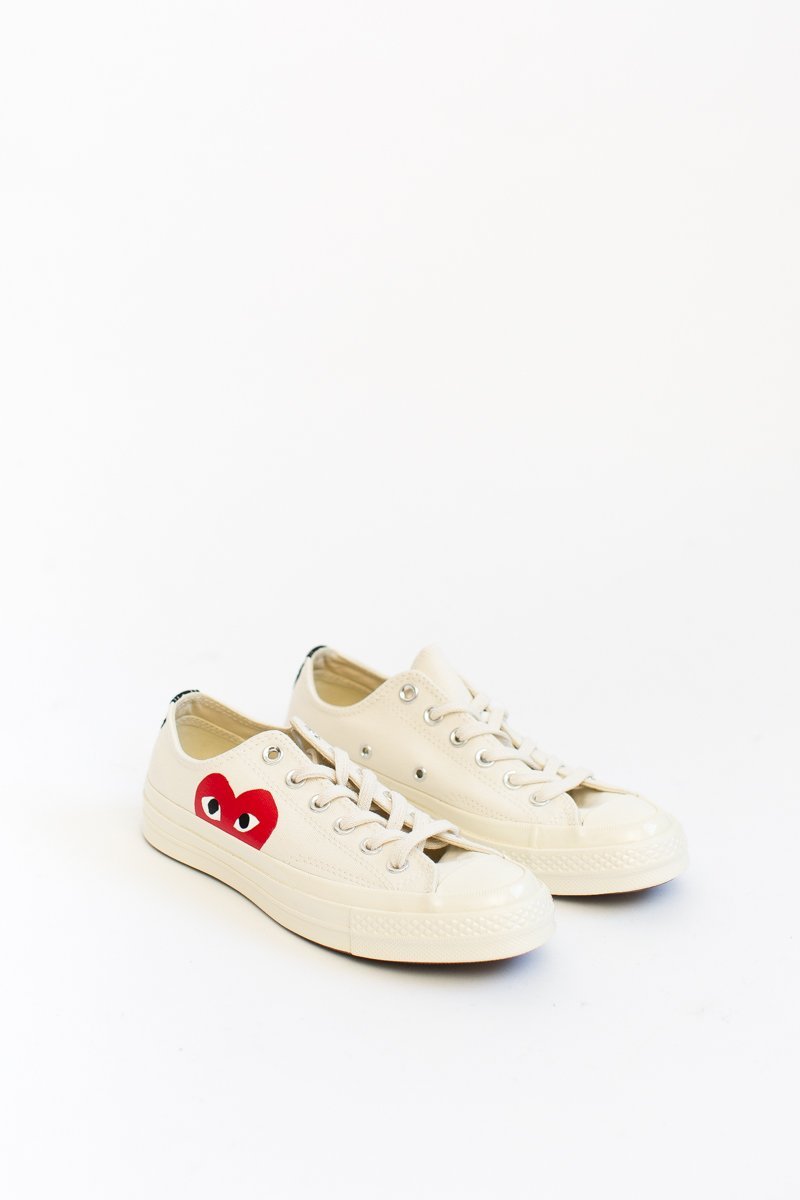 comme des garcons chuck taylor low