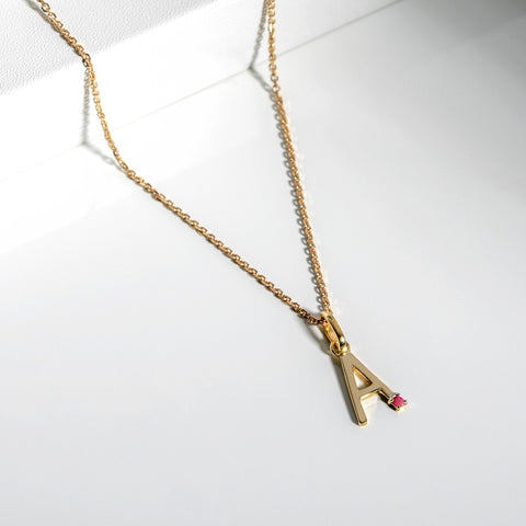 Gemondo 9K gold A letter pendant