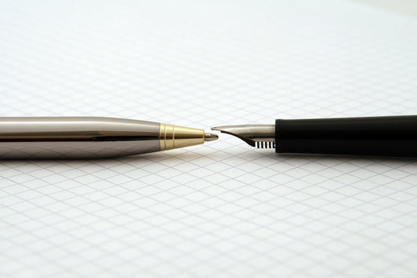 fountain pen vs ballpoint pen