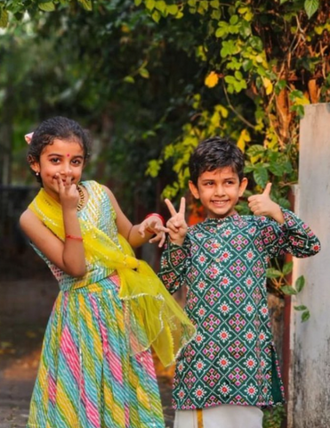 Klingaru_WeddingImage with two young kids in indian attire