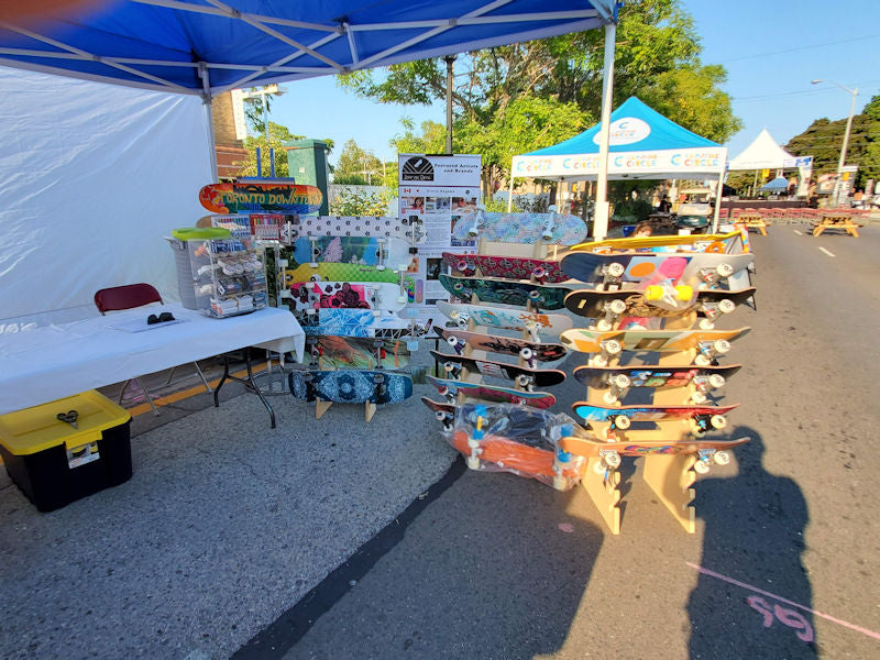 Art on Deck Skateboard Tent