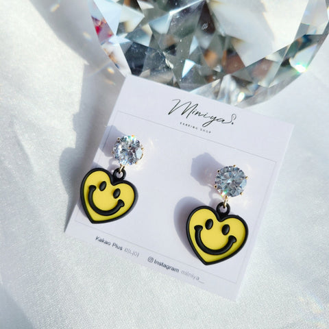Mini Smile Heart Cubic Earring (Kep1er,Dreamcatcher-Gahyun) - 925 Sterling Silver