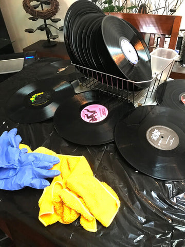 How to clean moldy records - Step 3