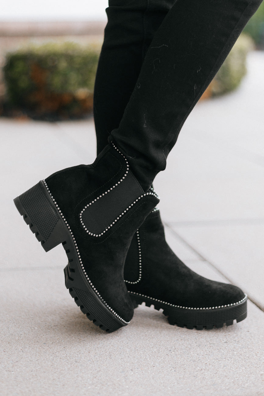 Er is een trend olifant krant Stud Trim Suede Chelsea Boot (SALE) - Glitz & Ears Boutique