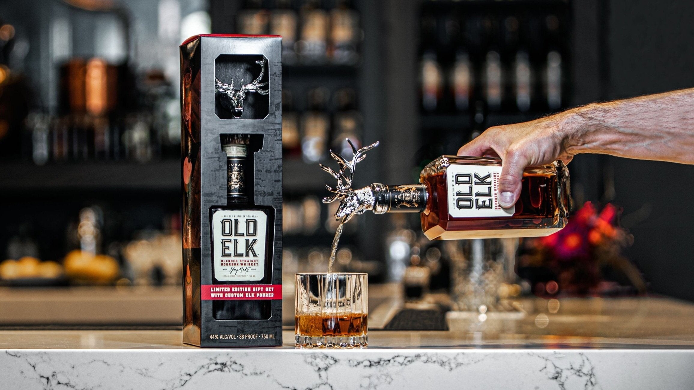 old elk bourbon with elk head pourer