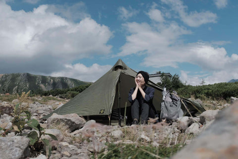 向かった先は彼女が3シーズン山小屋スタッフとして過ごした北アルプス五色ヶ原。100日以上を過ごした場所だけれど、ここでのテント泊は実ははじめて。