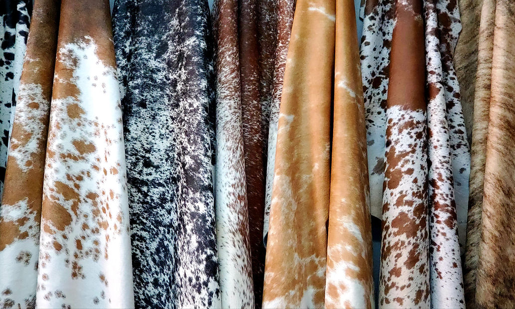 Wholesale cowhide rugs from eCowhides