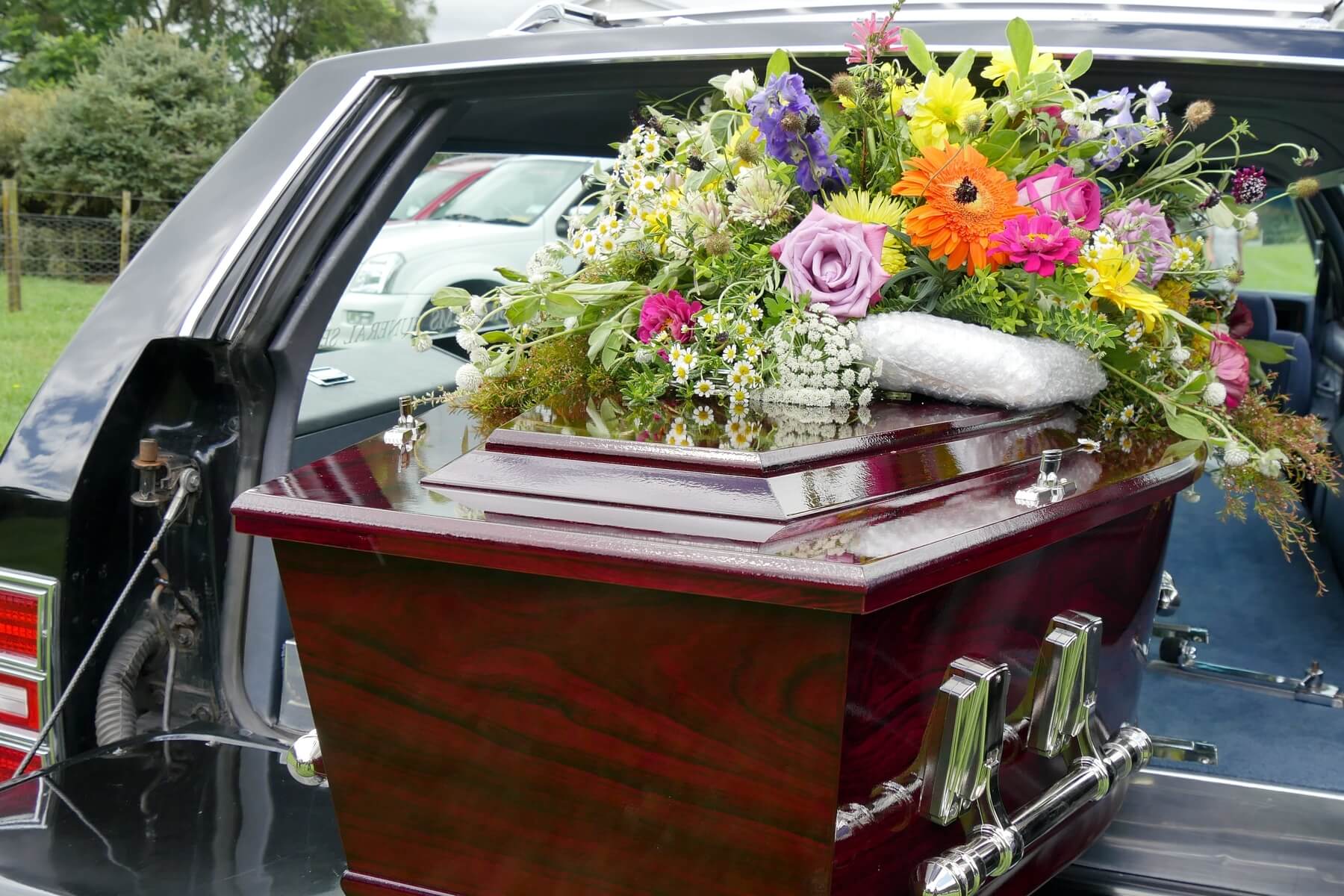 dealing-with-funeral-costs