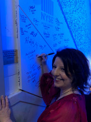 PINK Fund NYSE New York Stock Exchange Ringing the bell breast cancer survivor allison luci art allie for the soul allison carney susan G Komen advocate NYC October 2021 Pink