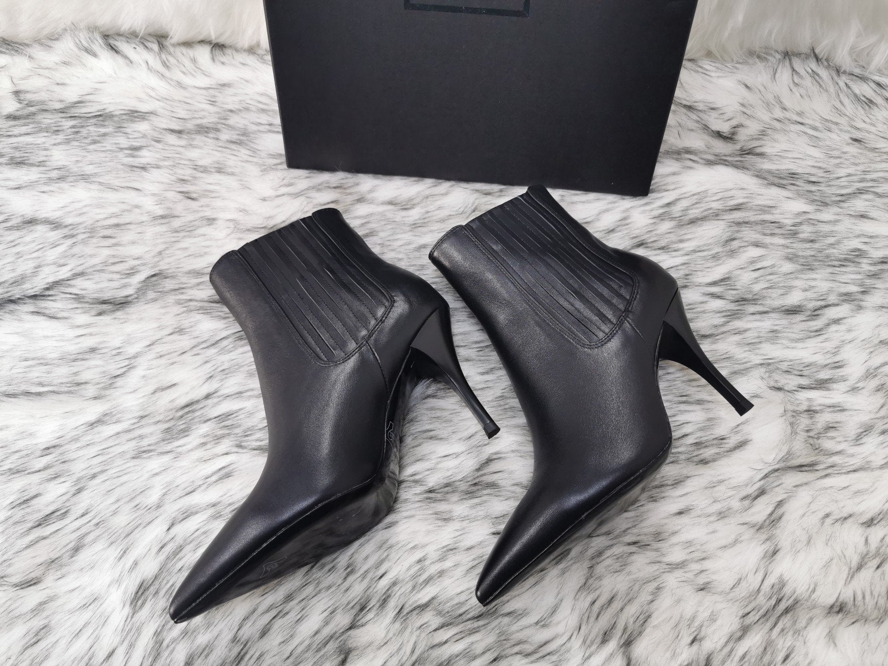 YSL Saint Laurent Women's 2022 NEW ARRIVALS Female Boots Sho