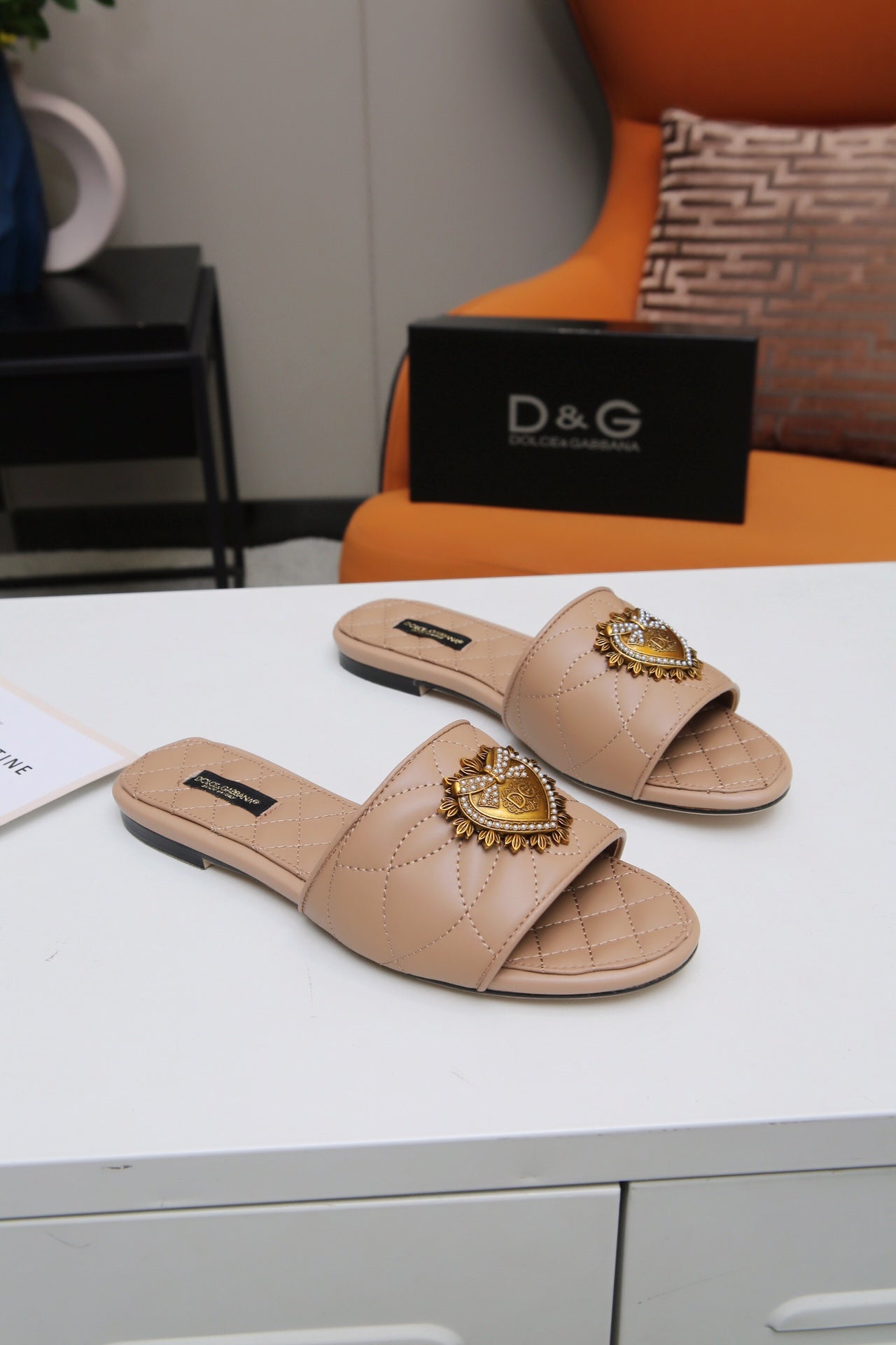 D&G DOLCE & GABBANA 2021 NEW ARRIVALS Women's Fashio