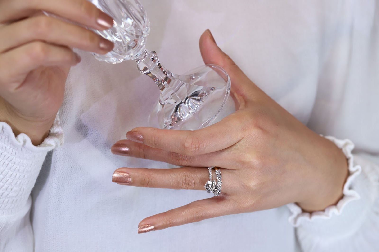 How to Choose Engagement Rings for Small Hands | Cape Diamonds Blog