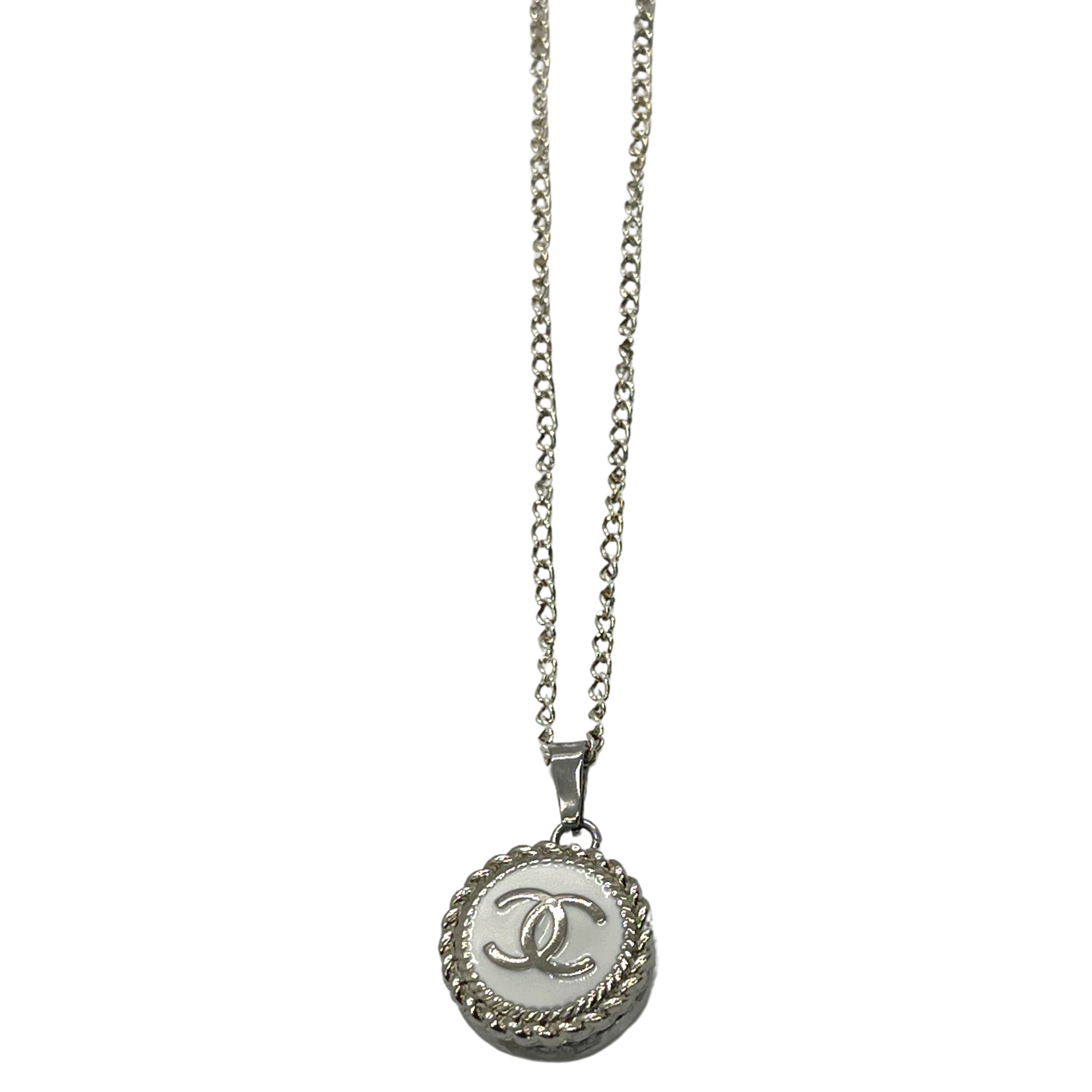 Mua Dây Chuyền Chanel Necklace Pendant CC Mark Strass Silver Black Crystal  Double Chain Màu Bạc  Chanel  Mua tại Vua Hàng Hiệu h068343