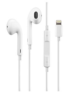 Apple Accessory Earpods with Lightning Connector White Brand New