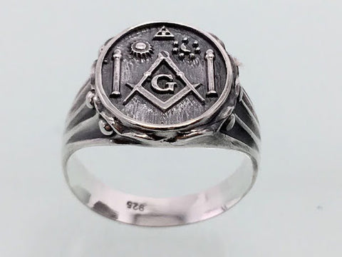 Meaning of masonic rings