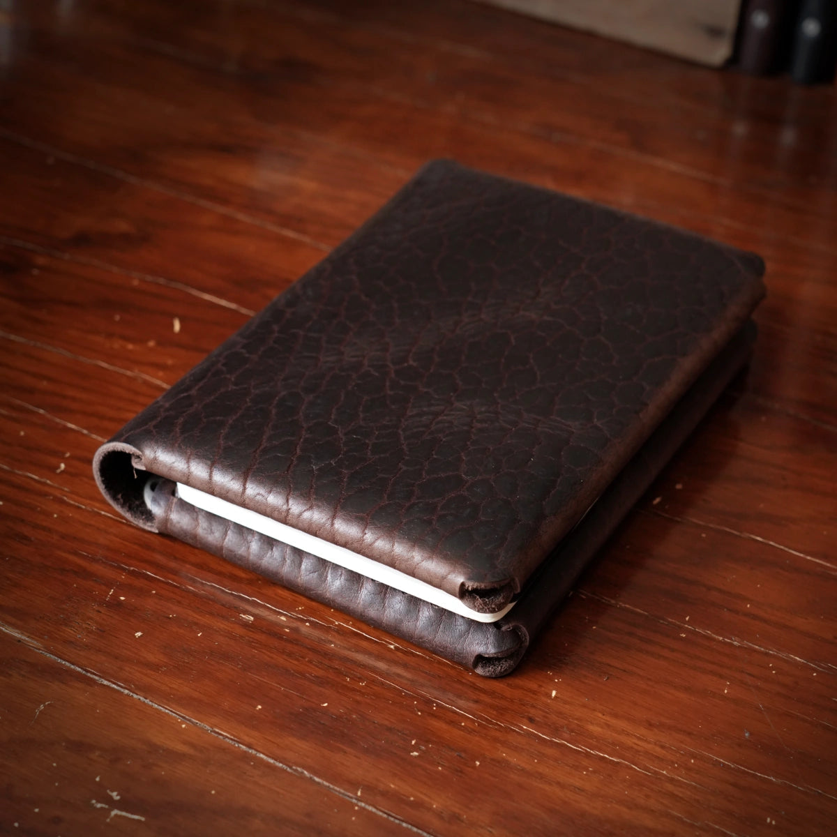 Signature Collection - Travel Cut - Refillable Leather Folio