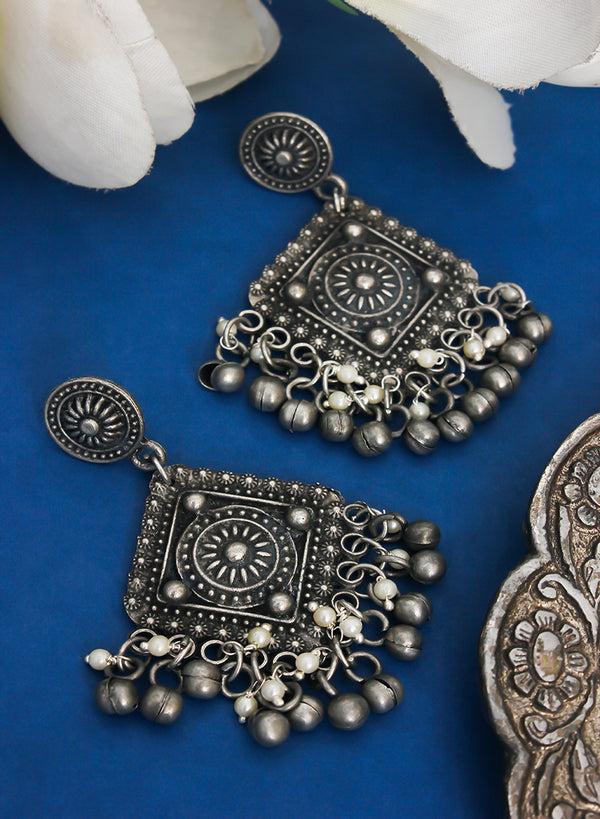 Buy Silver Oxidized Tear-Drop Stud Earrings by NOOR BY SALONI at Ogaan  Online Shopping Site