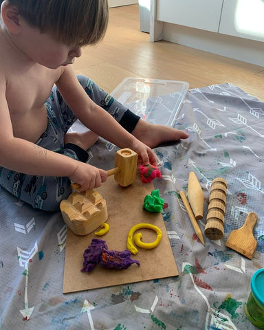 Montessori Early Childhood Scissor Cutting Guide – Montessori Art