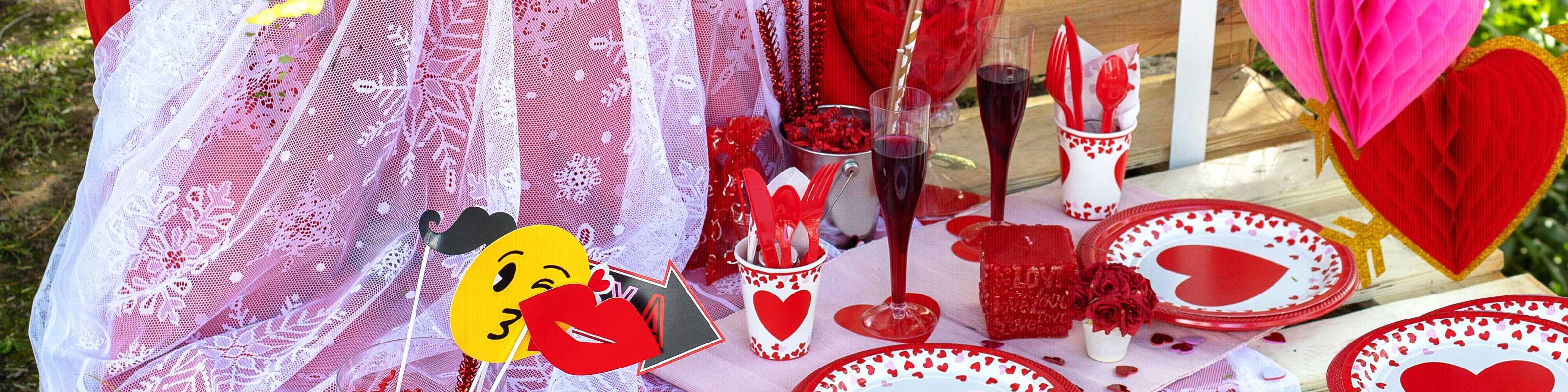 Valentine’s Day In The UAE: The Party Supplies You Will Need To Celebrate - MyPartyCentre